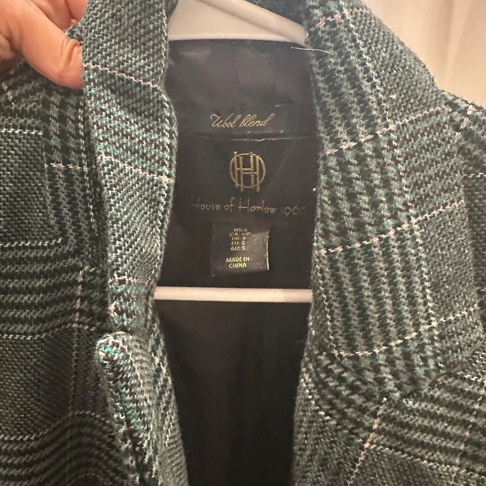 Jacket - Picture 3 of 3